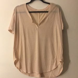 Basic peach colored knotched tee